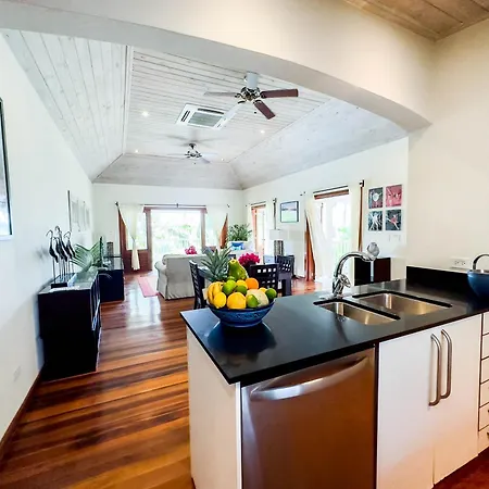 The Hideaway Suite 1512 Pool And Sea Views